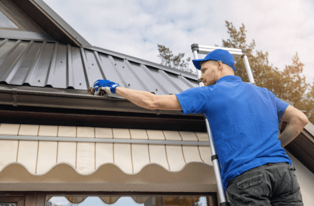 gutter cleaning in coon rapids